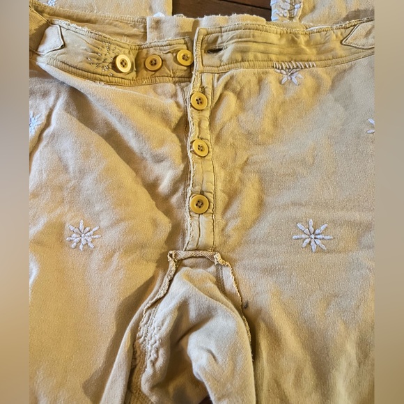 Magnolia Pearl Whistlestop Underjohns Embroidered - Picture 9 of 11